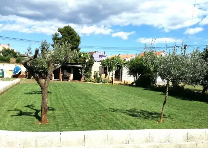 *amazing Modern With 2 Bedrooms* Gasthuis