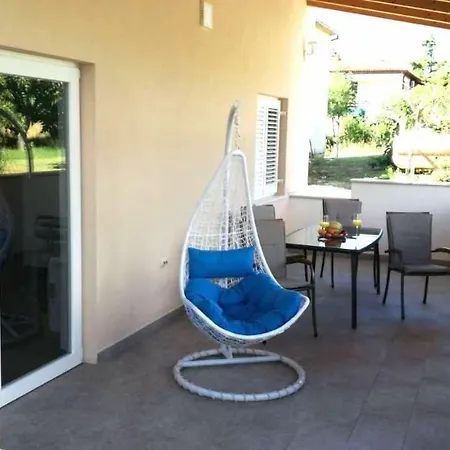 *amazing Modern With 2 Bedrooms* Vendégház